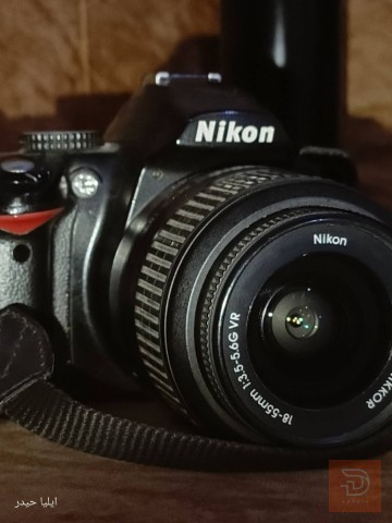 كاميرا نيكون D3000 مع عدسة 18-55mm مستعمل للبيع في كربلاء المقدسة
