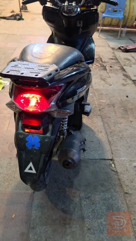 دراجة PCX الجيل الأول موديل 2016 للبيع في بغداد