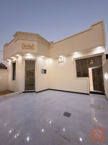 دار سكن بناء حديث بمساحة 200م للبيع في البصرة