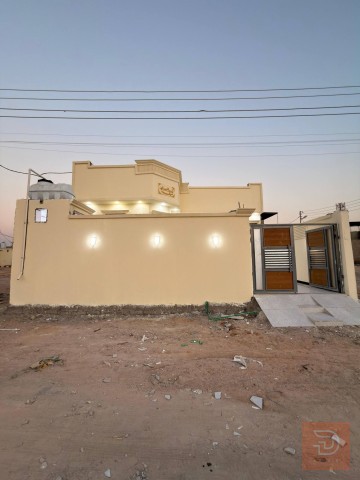 دار سكن بناء حديث بمساحة 200م للبيع في البصرة