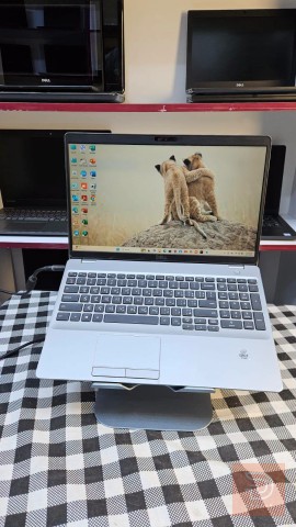 Precision 3551 للبيع في بغداد