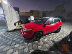 جيب شيروكي دفع رباعي 2018 للبيع في ميسان
