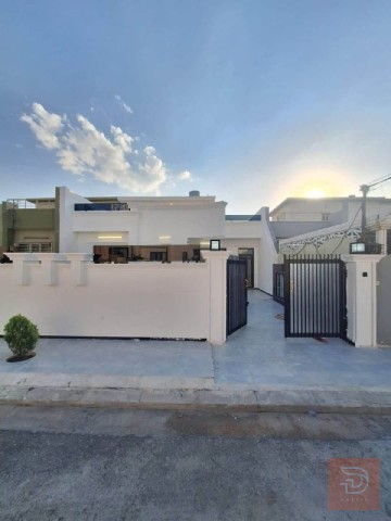 بيت في مجمع المهندسين 200م للبيع في أربيل