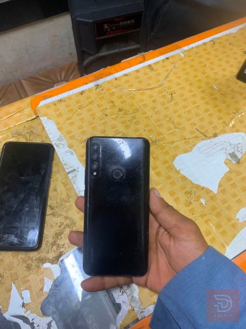 هواوي واي 9T للبيع في نينوى