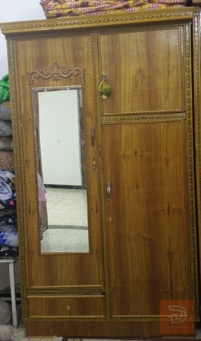 أثاث بحالة ممتازة