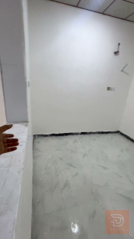 دار 100 متر في باب الحارة للبيع في البصرة
