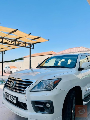 لكزس LX570 سبورت 2013 للبيع في بغداد