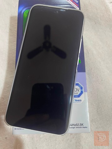 جهاز TECNO POVA Slim 5G بذاكرة 256 جيجا مستعمل للبيع في البصرة