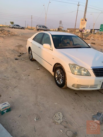 شاهينة موديل 2004 للبيع في البصرة