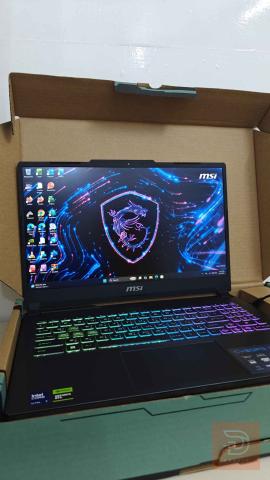 لابتوب MSI Cyborg 15 AI A1V مستعمل للبيع في بغداد