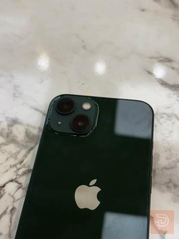 apple iPhone 13 زيتوني للبيع في بغداد