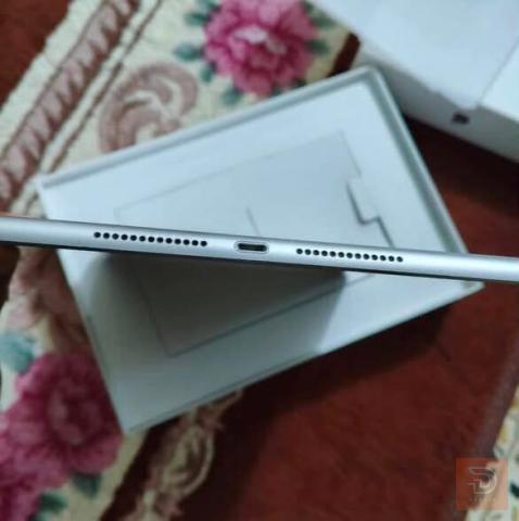 ابل ايباد 9 ذاكرة 64 مستعمل للبيع في بغداد
