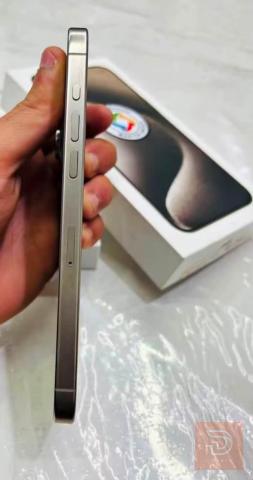 15برو ماكس مستعمل للبيع في بغداد