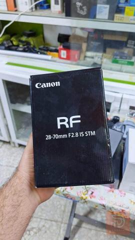 عدسات كانون RF مستعملة نظيفة للبيع في بابل