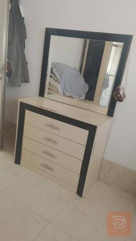 كنتور وميز تواليت وميز صغير جديد للبيع في أربيل