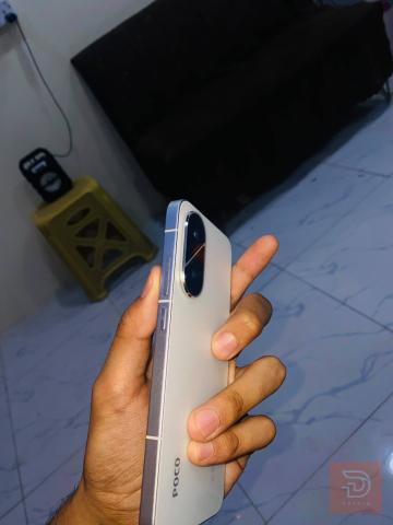 POCO F7 مستعمل للبيع في البصرة