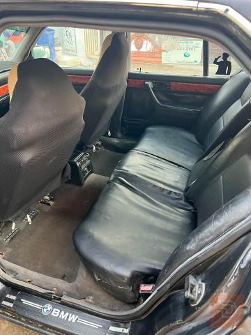 BMW 735 1993 للبيع في بغداد