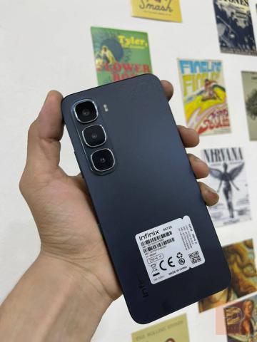 تلفون Infinix HOT 60 i جديد للبيع في البصرة