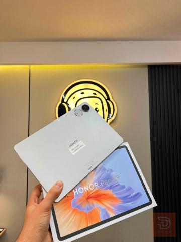 HONOR Pad V9 مع كامل ملحقات مستعمل للبيع في بغداد