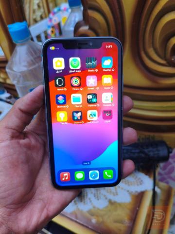 ابل ايفون Xr ذاكرة 128 مستعمل للبيع في بغداد
