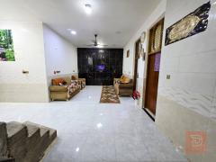 بيت مساحة ٢٤٠ متر للبيع في واسط