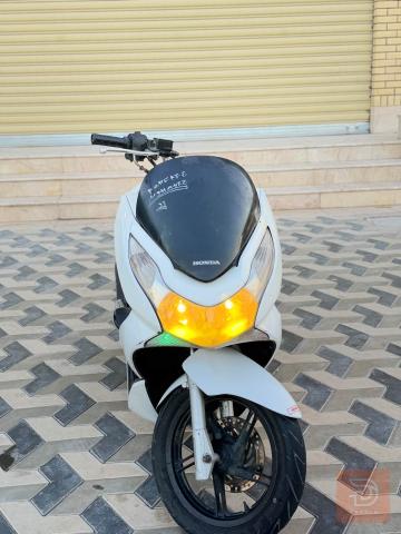 دراجة PCX جيل أول ياباني جديد للبيع في بغداد