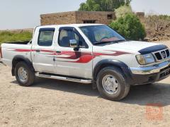 نيسان فور ويل 2004 للبيع في واسط