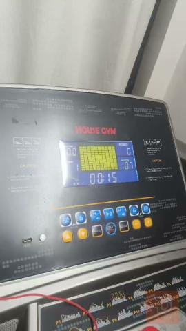 جهاز جري كهربائي House gym مستعمل للبيع في بغداد