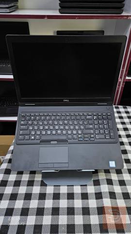 لابتوب Dell Latitude 5591 للبيع في نينوى