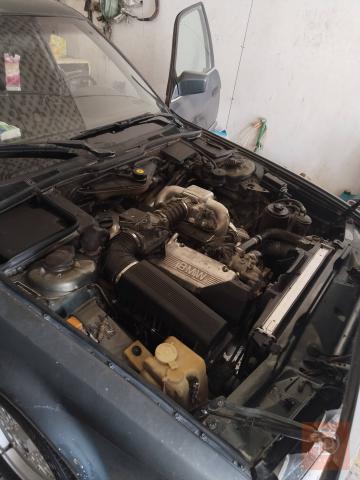 Bmw 735i 1990 للبيع في بغداد