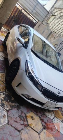 كيا سيراتو 2017 خليجي للبيع في الديوانية
