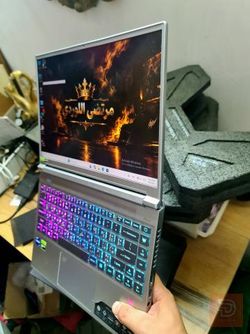 لابتوب Acer Predator Triton 14 مستعمل للبيع في بغداد