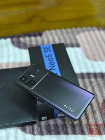 Realme GT Neo5 SE (1TB / 16GB RAM) للبيع في الديوانية