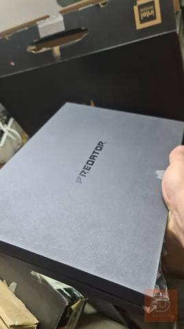 أيسر لابتوب Acer Predator Triton 14 مستعمل للبيع في بغداد