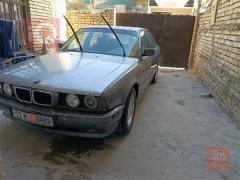 بي ام 520 مستعجل 1988 للبيع في بغداد