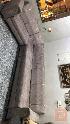 ديوان 10 مقعد نضيف مستعمل للبيع في بغداد