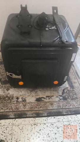 شنطه دليفري مع الاستان clean للبيع في بغداد