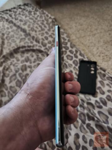 كامون 40 برو 5G ذاكرة 256 مستعمل للبيع في نينوى