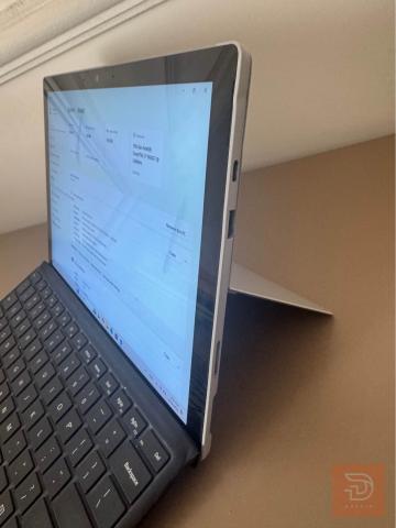 Microsoft Surface Pro 7+ Plus i7 16GB 1TB مستعمل للبيع في بغداد