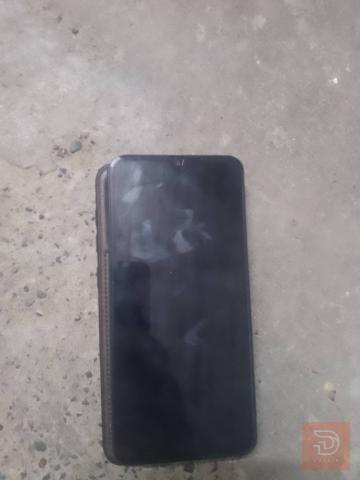 جهاز سامسونج A50 مستعمل للبيع في نينوى