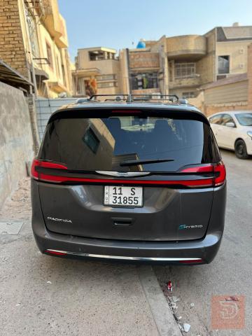 كرايسلر باسفيكا هايبرد 2021 للبيع في بغداد