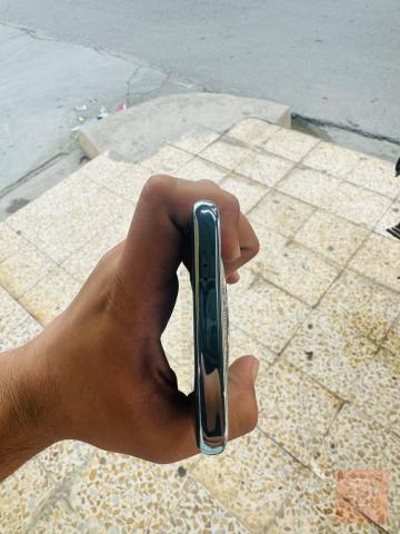 هونر x9c بذاكرة 256 غيغا مستعمل للبيع في نينوى