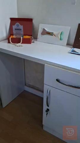ميز جديد ونظيف للبيع في أربيل