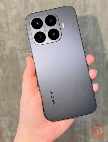 Xiaomi 17T Black للبيع في بغداد