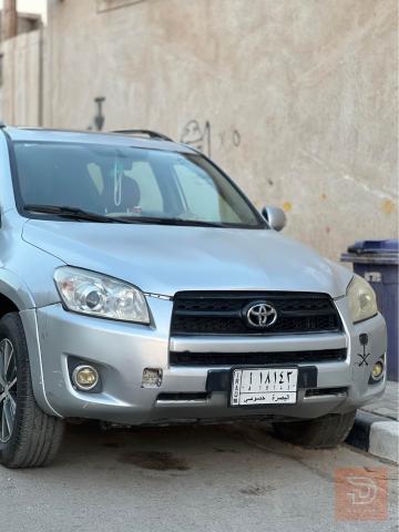 تويوتا راف فور 2009 للبيع في البصرة