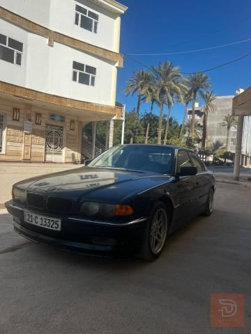 سيارة في الديوانية