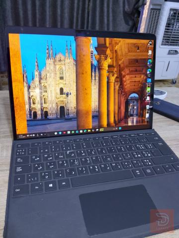 مايكروسوفت Surface Pro X بحالة ممتازة مستعمل للبيع في بغداد