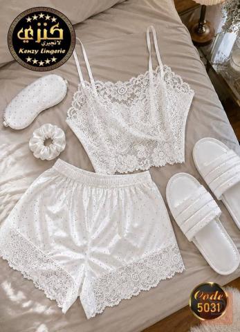 توب وشورت دانتيل ناعم للبيع في بغداد