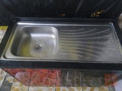 سنك تفصال نظيف للبيع في بغداد