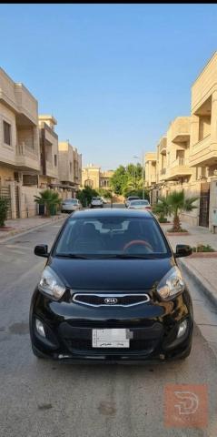 ورقة كيا بيكانتو ٢٠١٣ نظيفة للبيع في بغداد